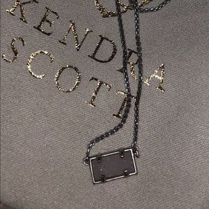 Kendra Scott necklace
